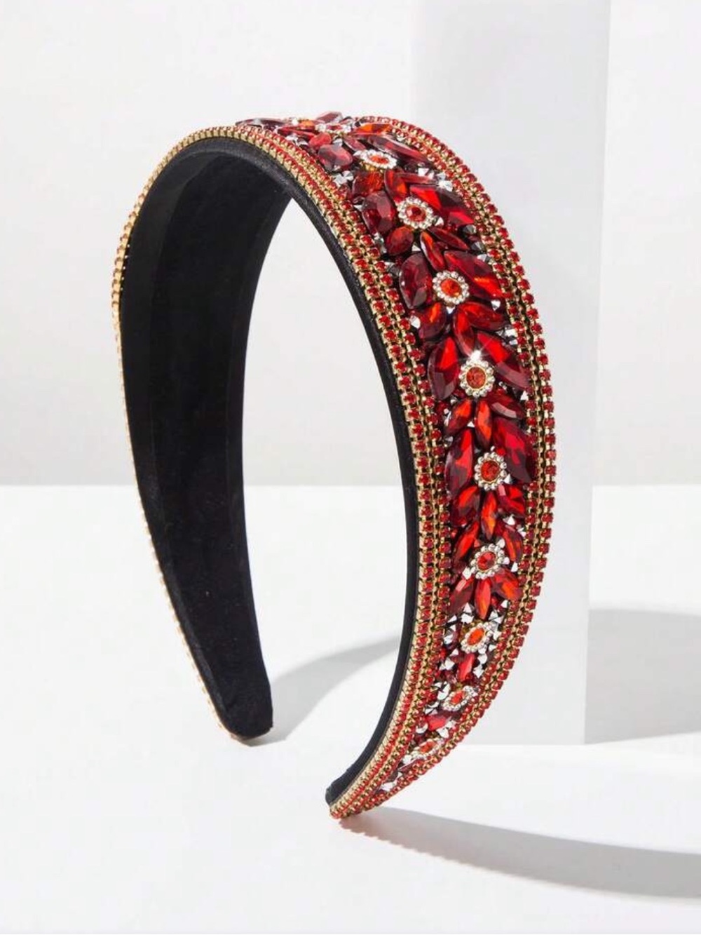 Embellished red Crystal Headbandā